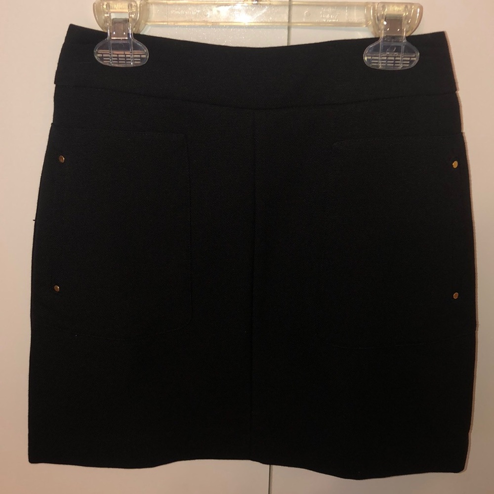 Cute mini black skirt